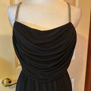 Flowing cocktail dress rhinestones tie around the neck gathered at bodice